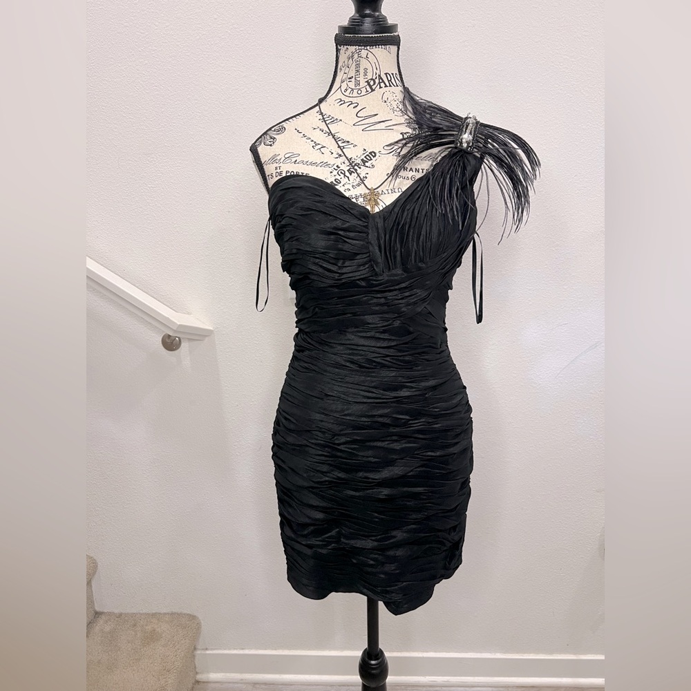 Elegant Black Ruched Dress